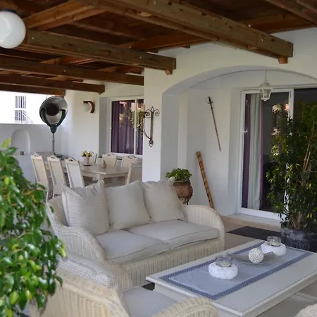 Sofia In Villa *